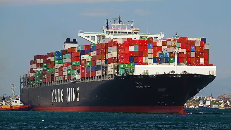 perusahaan_kapal_pengangkut_kontainer_terbesar_di